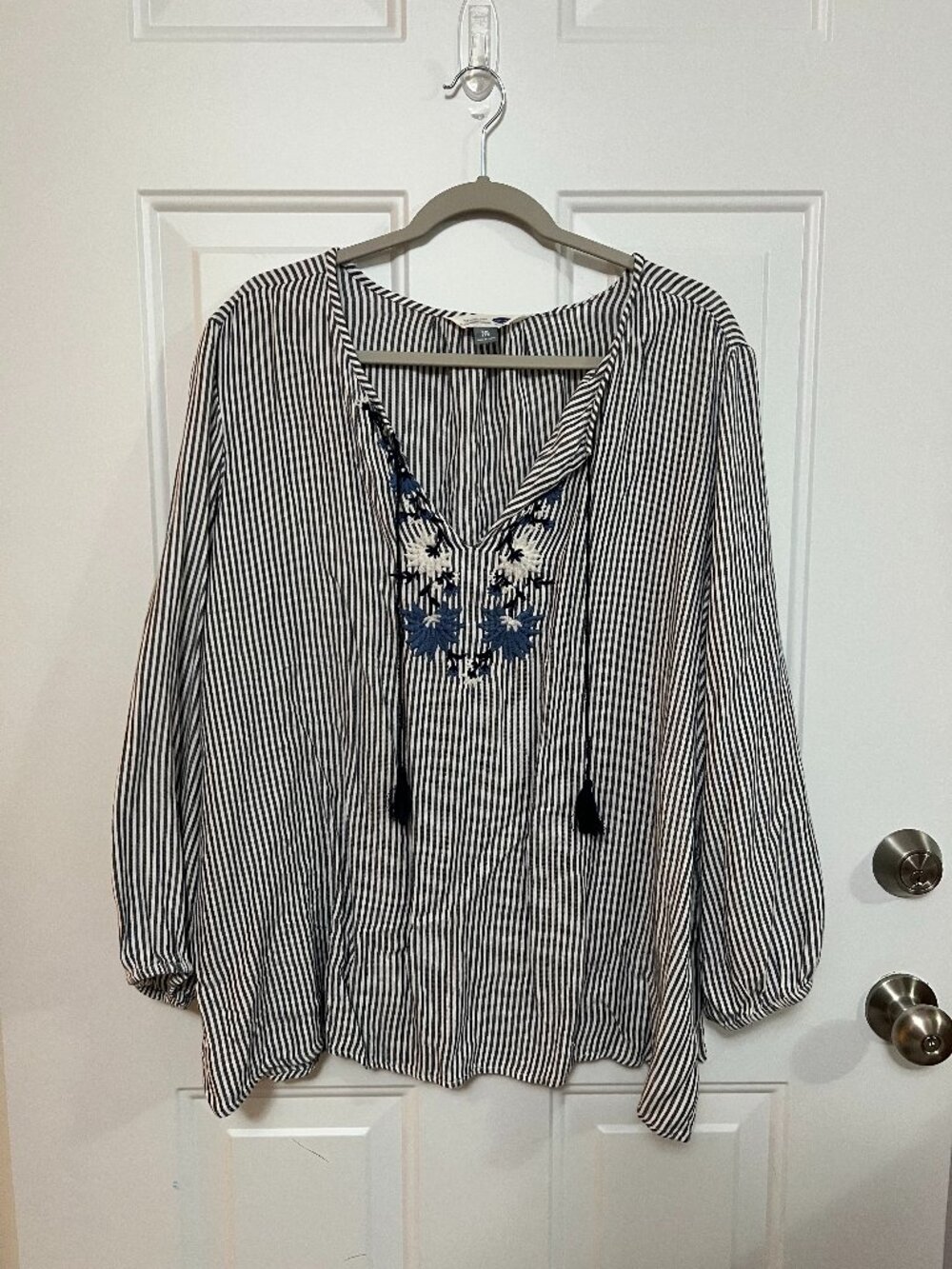 Old Navy Striped Embroidered Boho Tassel Blouse XXL